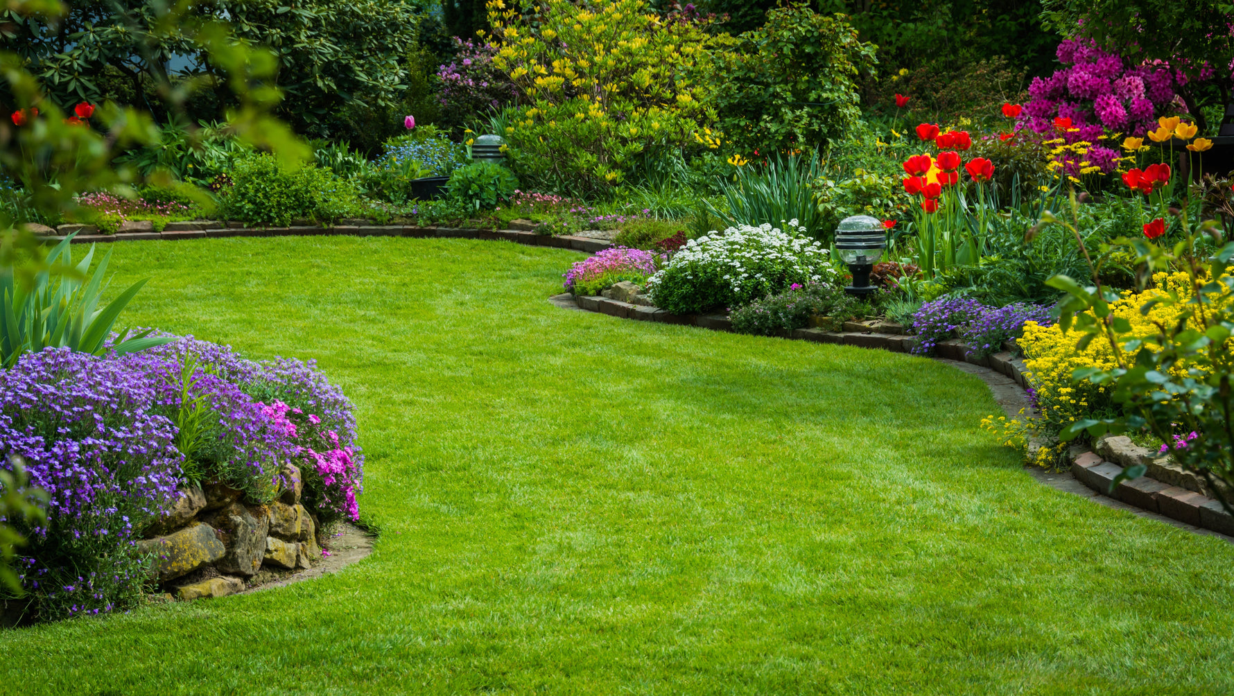 garden with flower borders