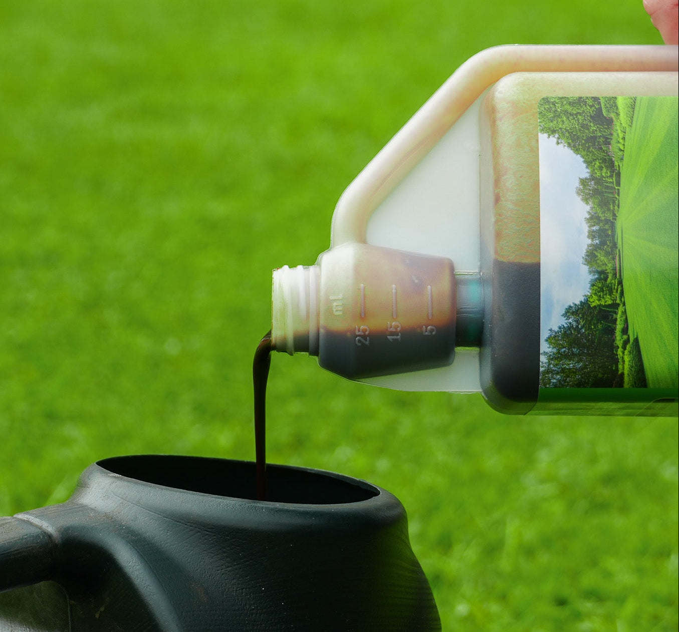 Liquid Lawn Feed