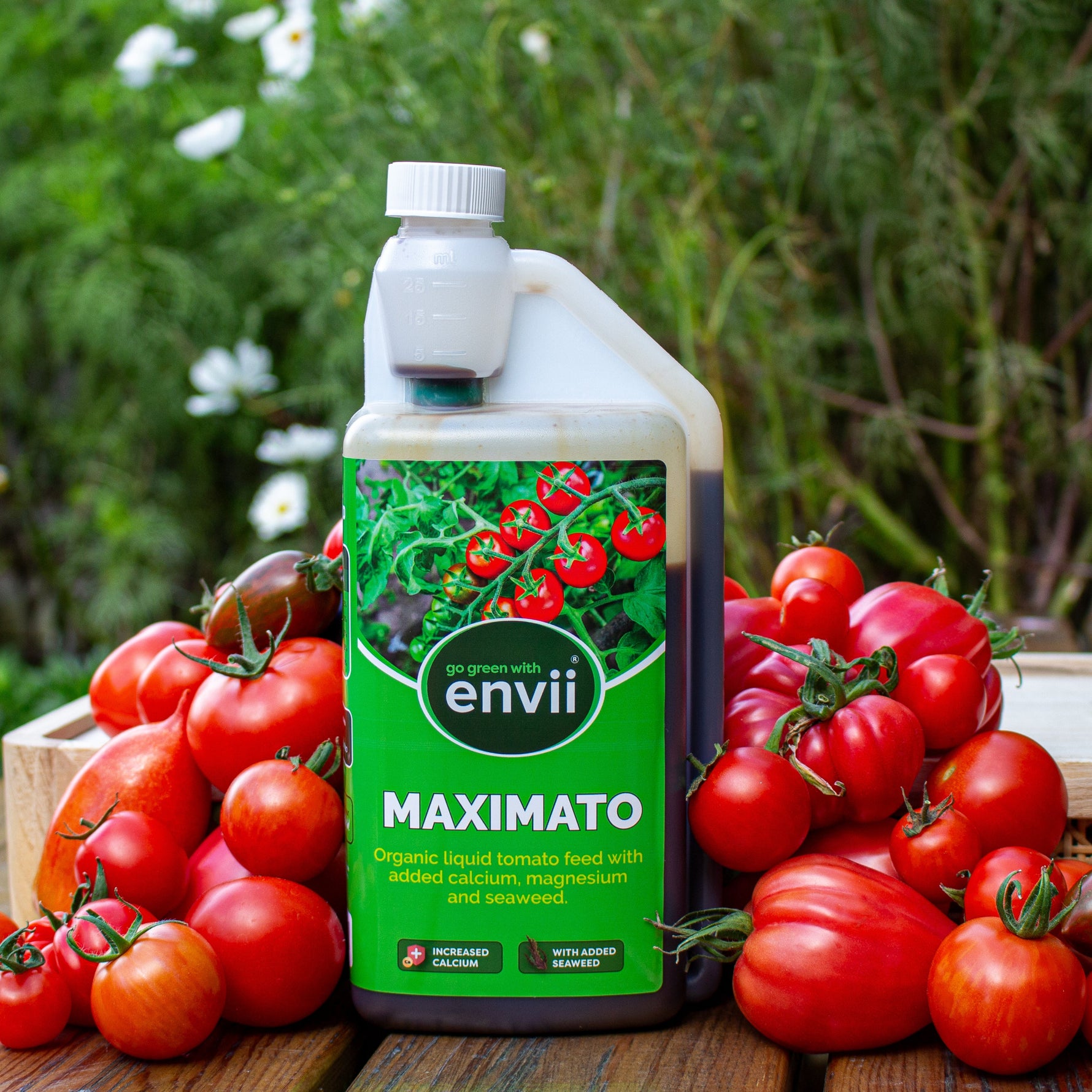 organic liquid tomato fertilizer Envii Maximato